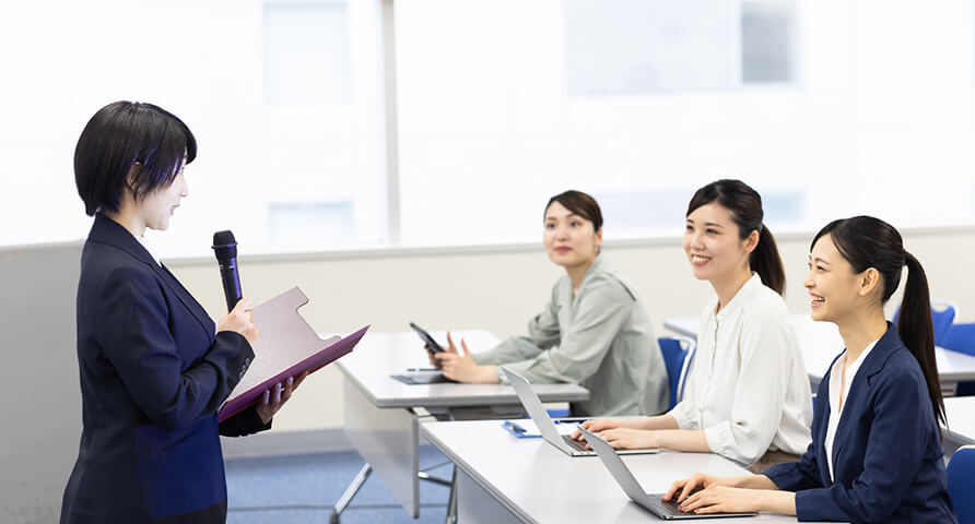 保育士の成長を目的としたオリジナルの研修制度のイメージ